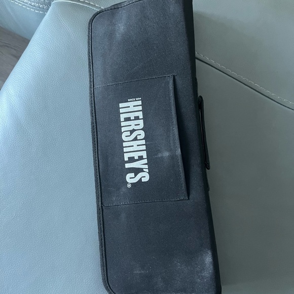 HERSHEYS BARBEQUE BBQ OUTDOOR GRILLING TOOL KIT SET WITH CARRYING CASE - Picture 8 of 9